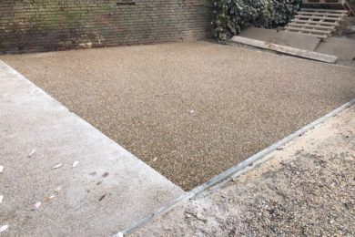 RESIN BOND DRIVEWAYS